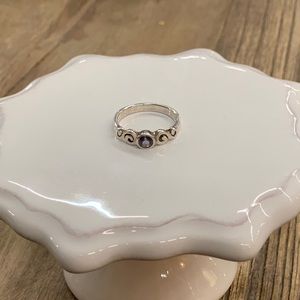 Vintage ring with iolite